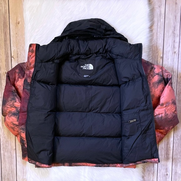 The North Face Women’s Nuptse Printed Down Jacket In Coral Sunrise Ice Dye Print - Picture 6 of 10
